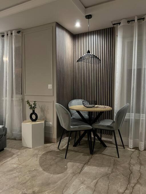Luxueux Appartement Pres De La Cathedrale สตราสบูร์ก ภายนอก รูปภาพ